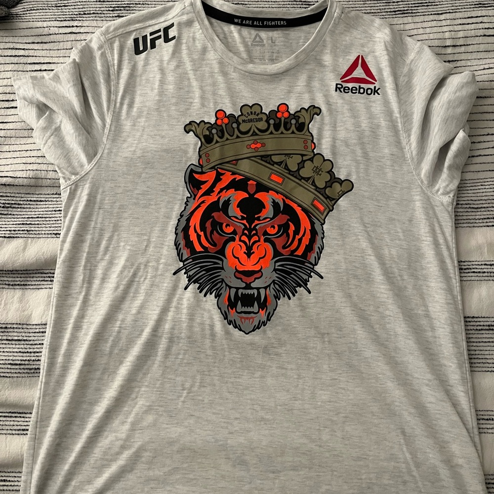 MCGREGOR UFC SHIRT